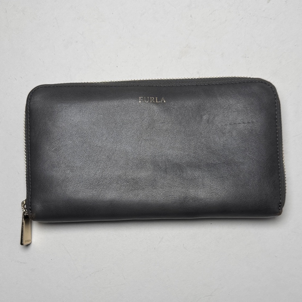 FURLA Babylon Zip Around Large Smooth Gray Leather Women's Wallet Minimal 4x7.5"